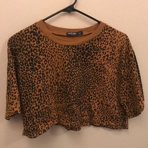 Cropped Cheetah Tshirt